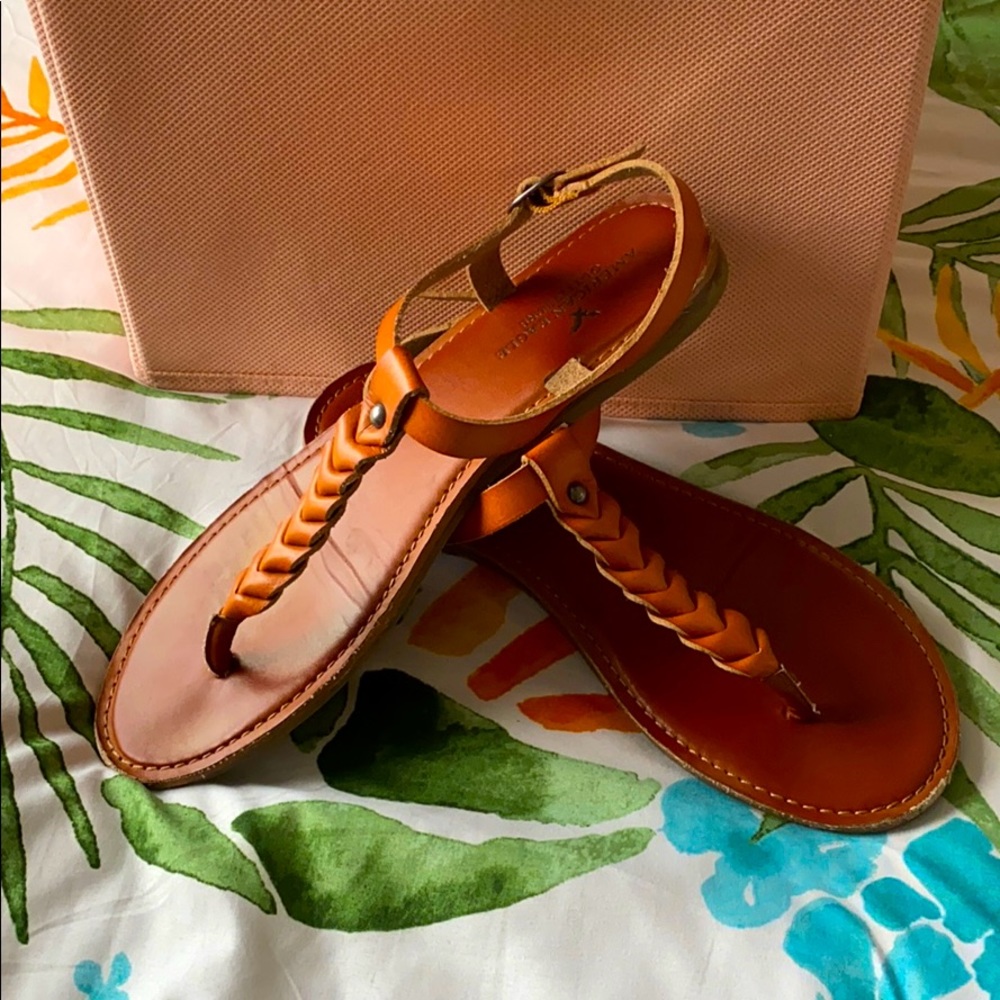 American Eagle Sandals